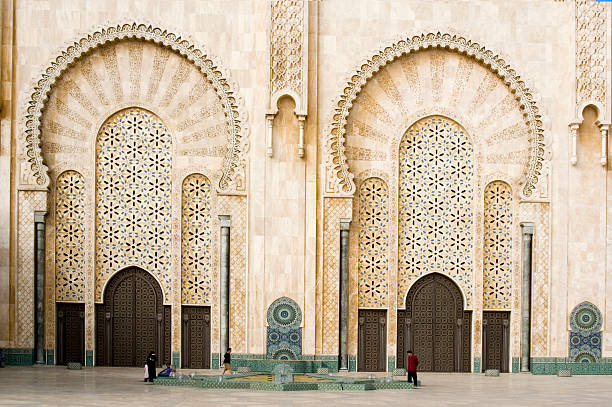 porte - moschea hassan ii foto e immagini stock
