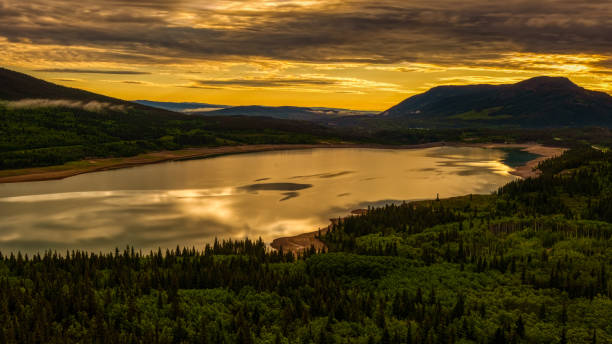 istock Golden Hour Barrier Lake, Kananaskis, Alberta Canada 1156603612