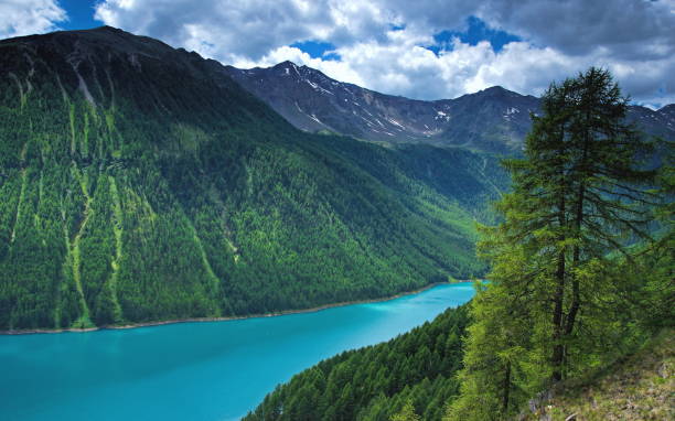 istock Mountains by lake Vernagt 1156619792