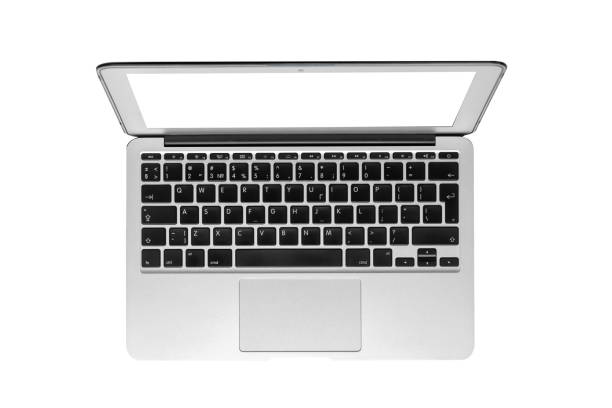 moderno laptop in argento con schermo vuoto isolato su sfondo bianco. visualizzazione dall'alto - track pad foto e immagini stock