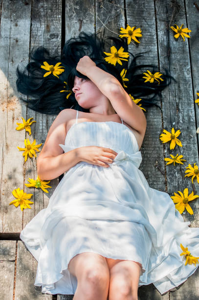 istock Dream, flowers, princess 1156760768