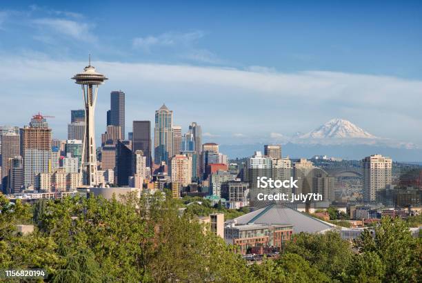 Summer Seattle Stock Photo - Download Image Now - Seattle, Urban Skyline, Space Needle