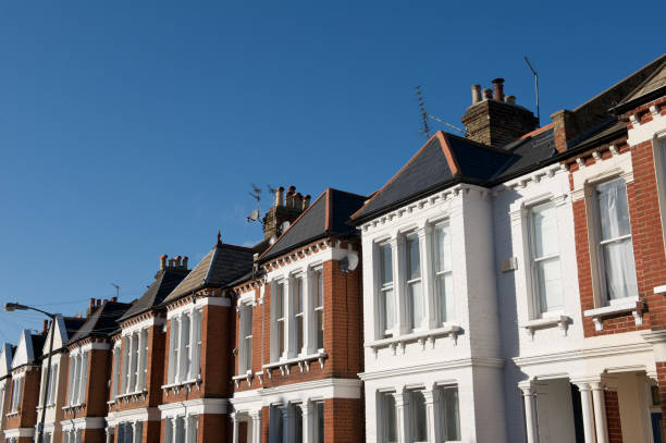 istock Terraced housing in south London 115690874