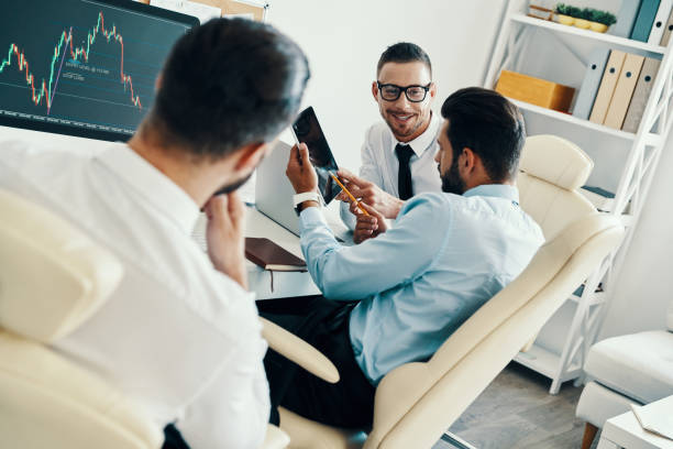 istock Discussing business details. 1156913534