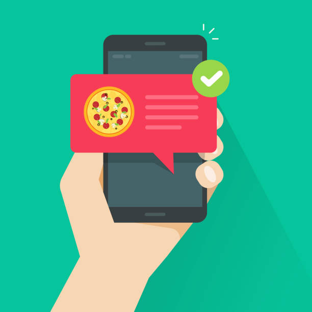手機與比薩餅在螢幕上向量插圖,平面卡通手機與食品交付通知,智慧手機與氣泡語音和滴答圖像 - 發短信 插圖 幅插畫檔、美工圖案、卡通及圖標