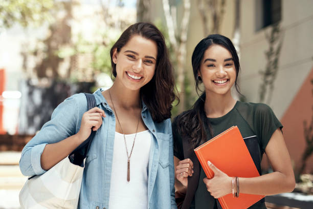 istock Best friends make for the best college experience 1156944651