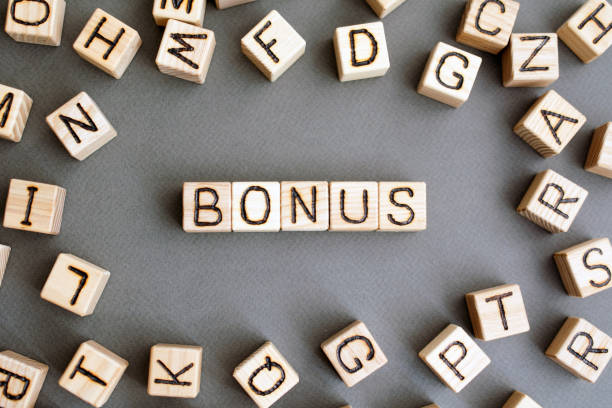 istock the word bonus wooden cubes 1157006222