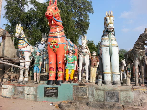 istock Tropical India Temples and Idols 1157045945
