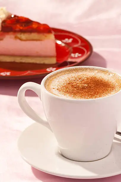 fruity strawberry cake served with white coffee