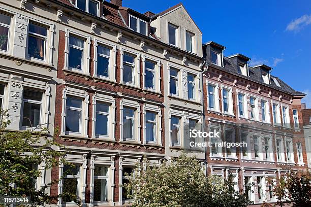 Facciata Di Edifici Art Nouveau A Kiel Germania - Fotografie stock e altre immagini di Appartamento - Appartamento, Architettura, Casa in affitto