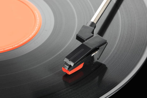 istock Record player stylus with 33rpm vinyl LP 1157153637