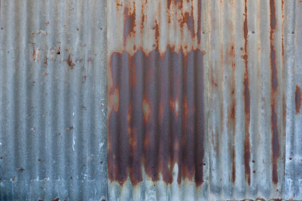 istock The old zinc background is arranged vertically. 1157256429