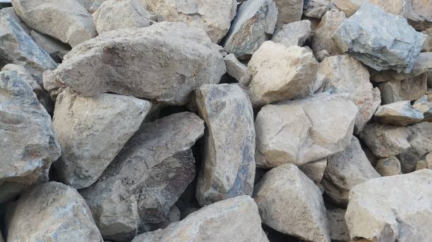 istock STones/Rocks to build the road-wall 1157261339