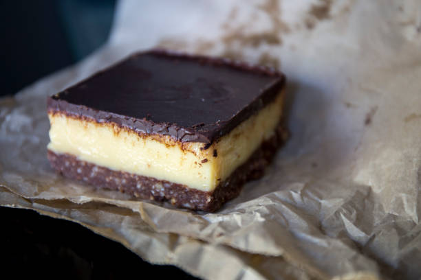 karamell-kurzbrot - shortbread caramel chocolate candy biscuit stock-fotos und bilder