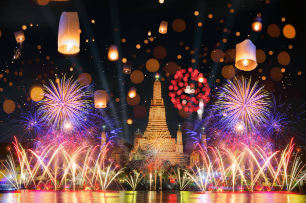 istock Temple of dawn (wat arun) 1157294257