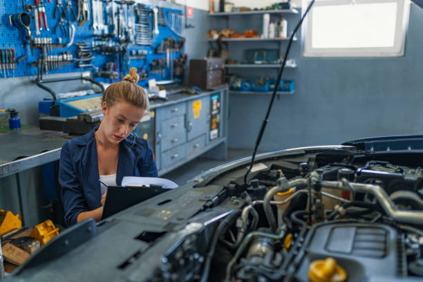 istock Repair, car service concept 1157319919