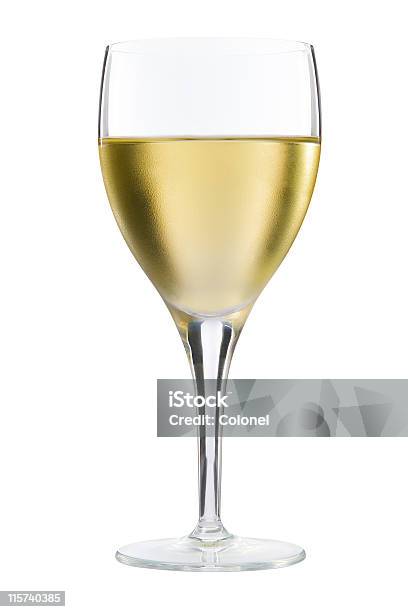 Foto de Vinho Branco e mais fotos de stock de Vinho Branco - Vinho Branco, Copo, Fundo Branco