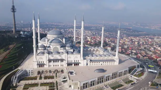 Big Camlica Mosque (Buyuk Camlica Camii) in Istanbul, Turkey. Its new mosque in Camlica hill.