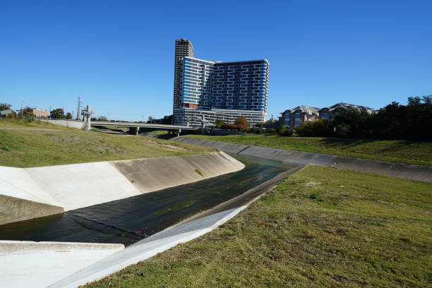 istock Watershed in an Urban Area 1157450937