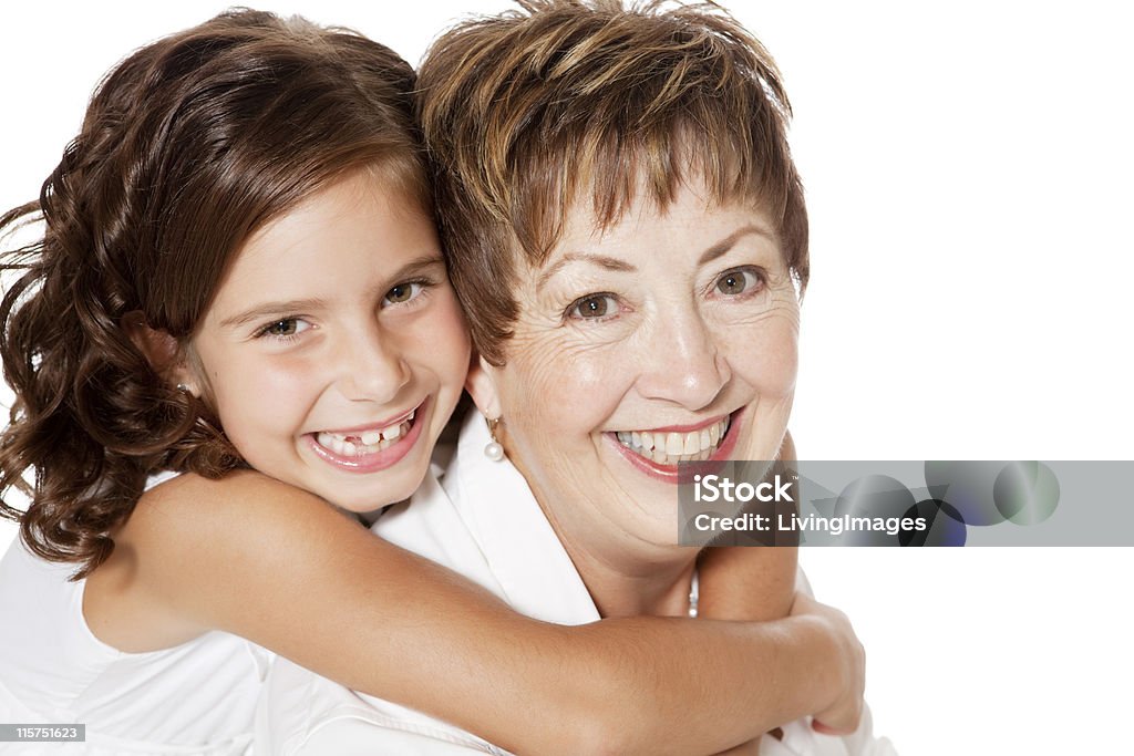 Nonna e Nipote femmina - Foto stock royalty-free di Abbracciare una persona