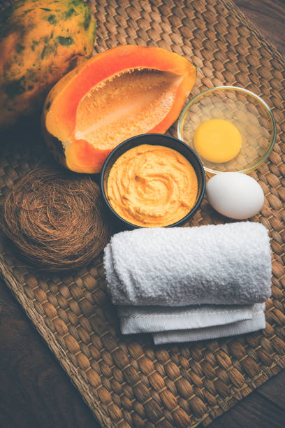 istock Papaya Face mask for acne treatment, selective focus 1157541969