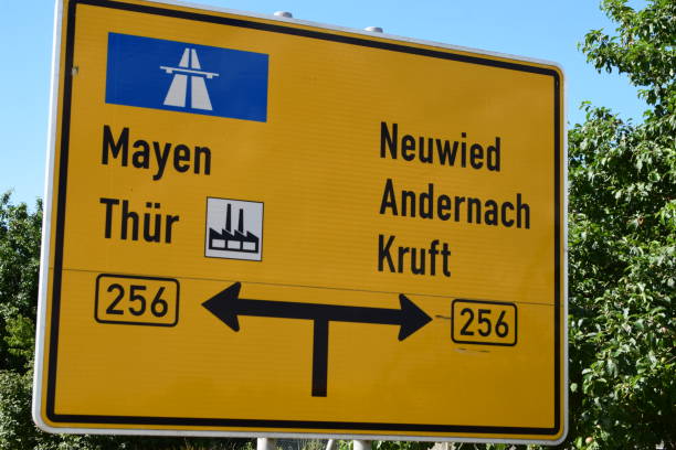 istock road sign, Mayen, Neuwied, andernach 1157551822