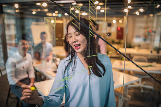 istock Unearthing brilliant new ideas for business 1157626725
