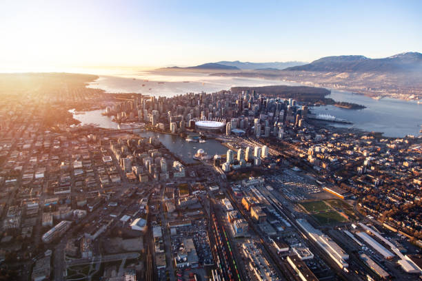 aerial view of vancouver downtown - vancouver skyline city urban scene imagens e fotografias de stock