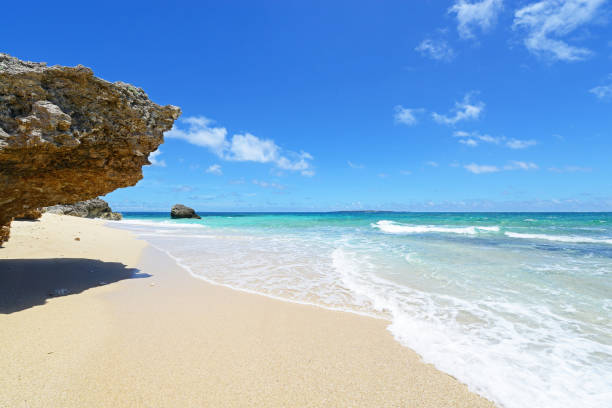 istock Beautiful sea and summer sky 1157677360