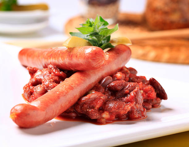 istock Red bean chili and sausages 115768404
