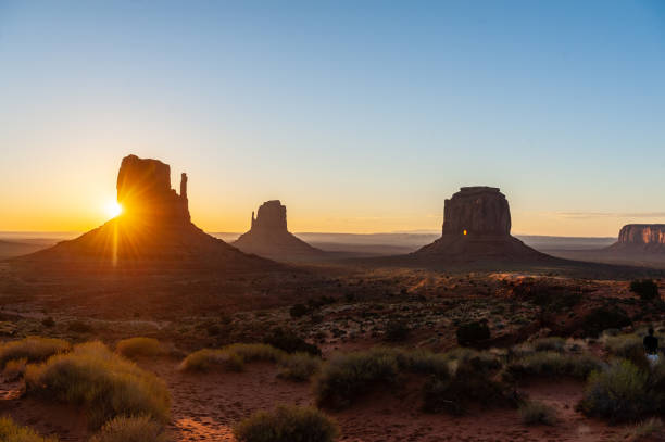 istock Classic western imagery at Monument Valley 1157694495