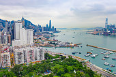 panorama-des-stadtbildes-in-hongkong.jpg?b=1&s=170x170&k=20&c=mbXm5diCK1F_kbXtqZkfK76DYWspUlB46z4H--cVca4=
