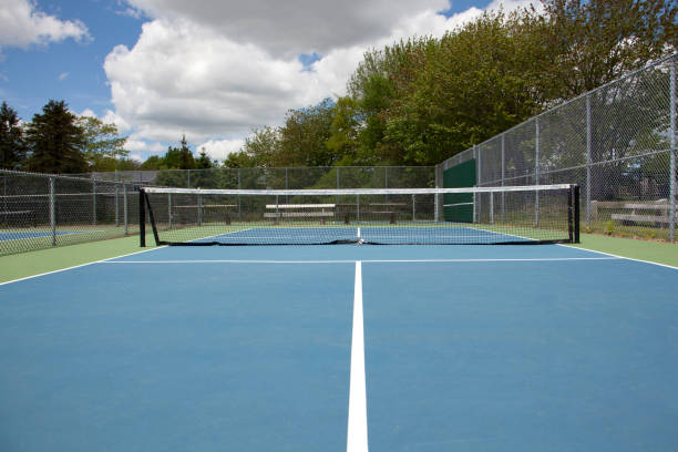 istock Empty tennis court 1157823414