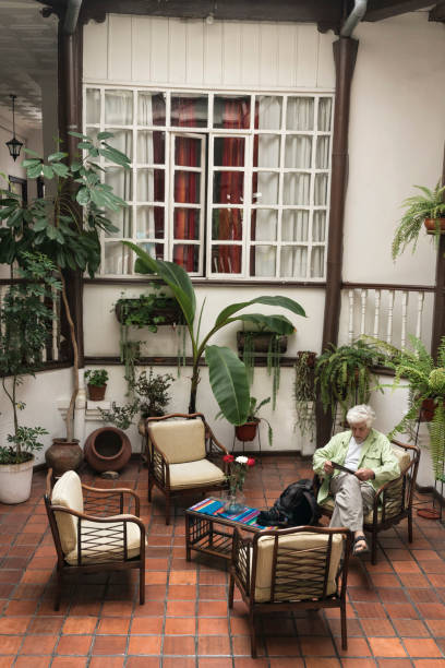 istock Senior men in a hotel lobby 1157833280