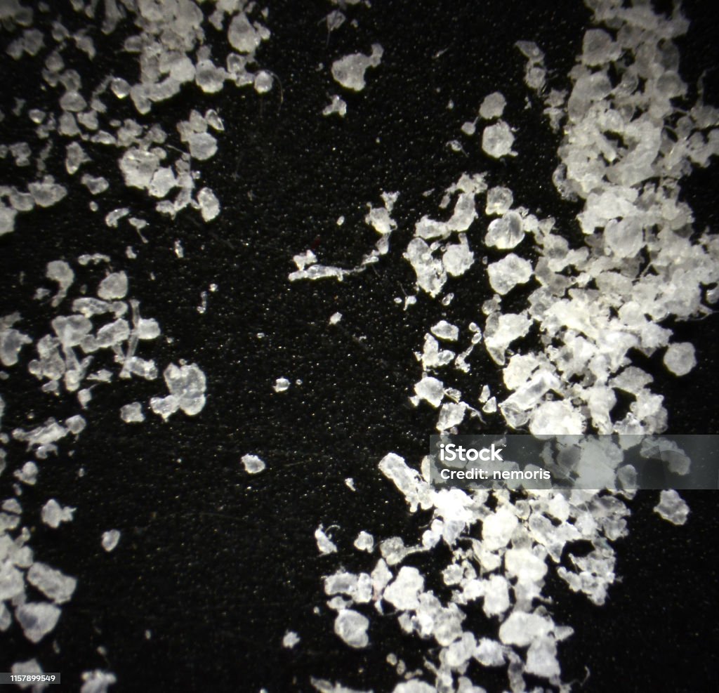 Microscopía de ectract microplástico a partir de agente limpiador - Foto de stock de Microplástico libre de derechos