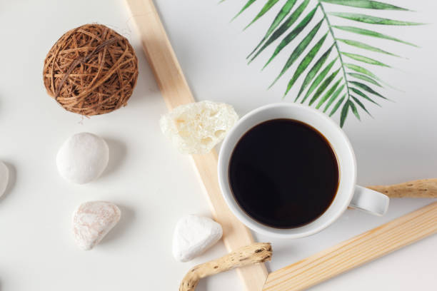 Coffee cup with neutral pattern