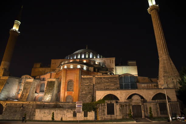 istock Night view of Hagia Sophia 1157916027