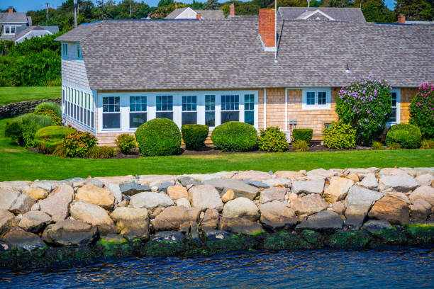 the overlooking view of the town's island in cape cod, massachusetts - town rural scene road new england imagens e fotografias de stock