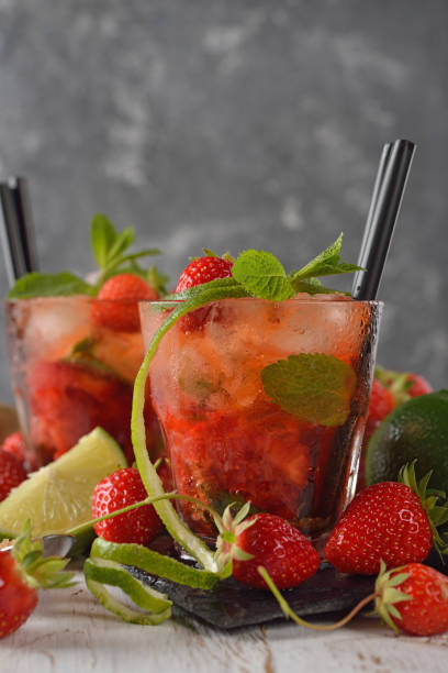 istock Strawberry mojito cocktail 1157956242