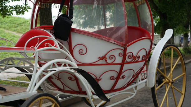 casamento da carruagem do conto de fadas - prince charming - fotografias e filmes do acervo