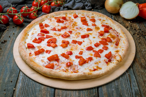 istock Italian pizza Margherita 1157977909