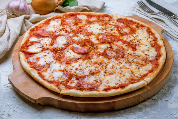 istock Pizza with Bavarian sausages 1157988811