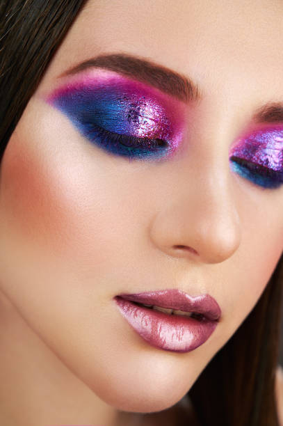 istock Fashion make-up 1157996435