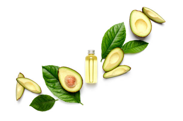 concetto di olio di avocado, composizione laici piatta - alternative therapy immagine foto e immagini stock