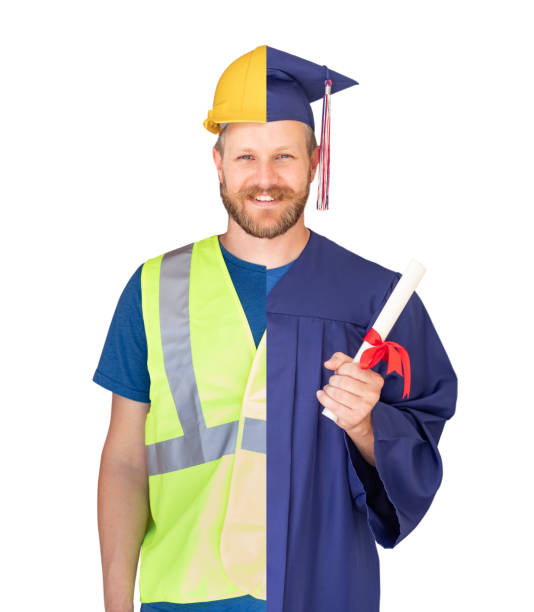 split screen male graduate in cap und kleid zu ingenieur in hard hat konzept - split screen stock-fotos und bilder