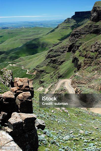 Sani Pass - Fotografias de stock e mais imagens de Passo de montanha - Passo de montanha, Ao Ar Livre, Beleza natural