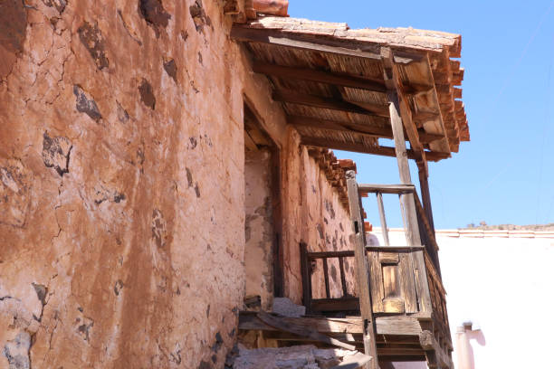 istock Old balcony in a village (Espinillo-Grand Canaria) 1158037253