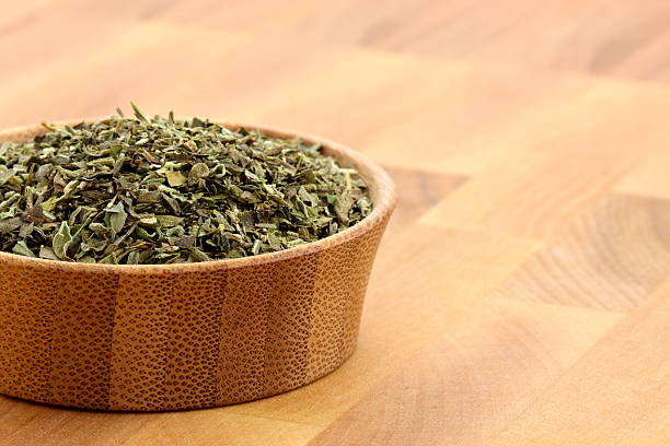 istock italian seasoning herbs 115808983