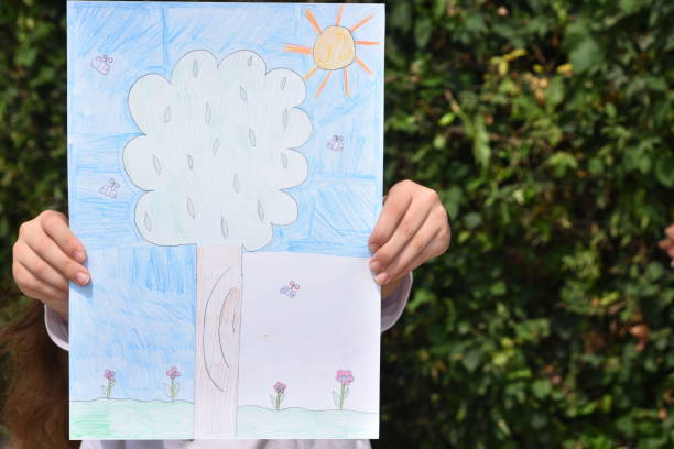 istock Drawings of a girl 1158143667