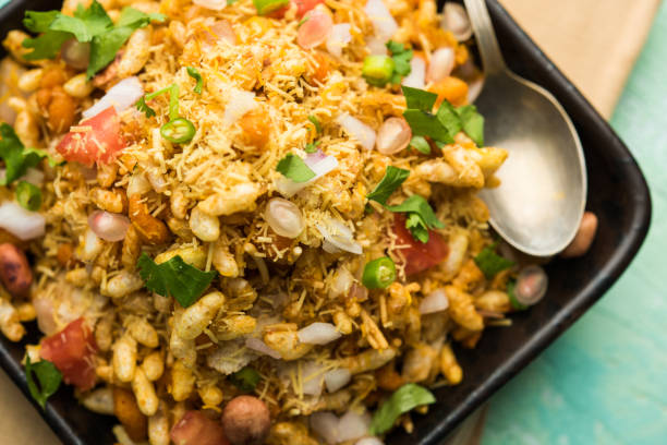 istock Bhelpuri Chaat/chat is indian street food 1158157807